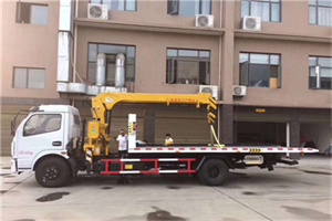 金塔附近汽车轮胎更换